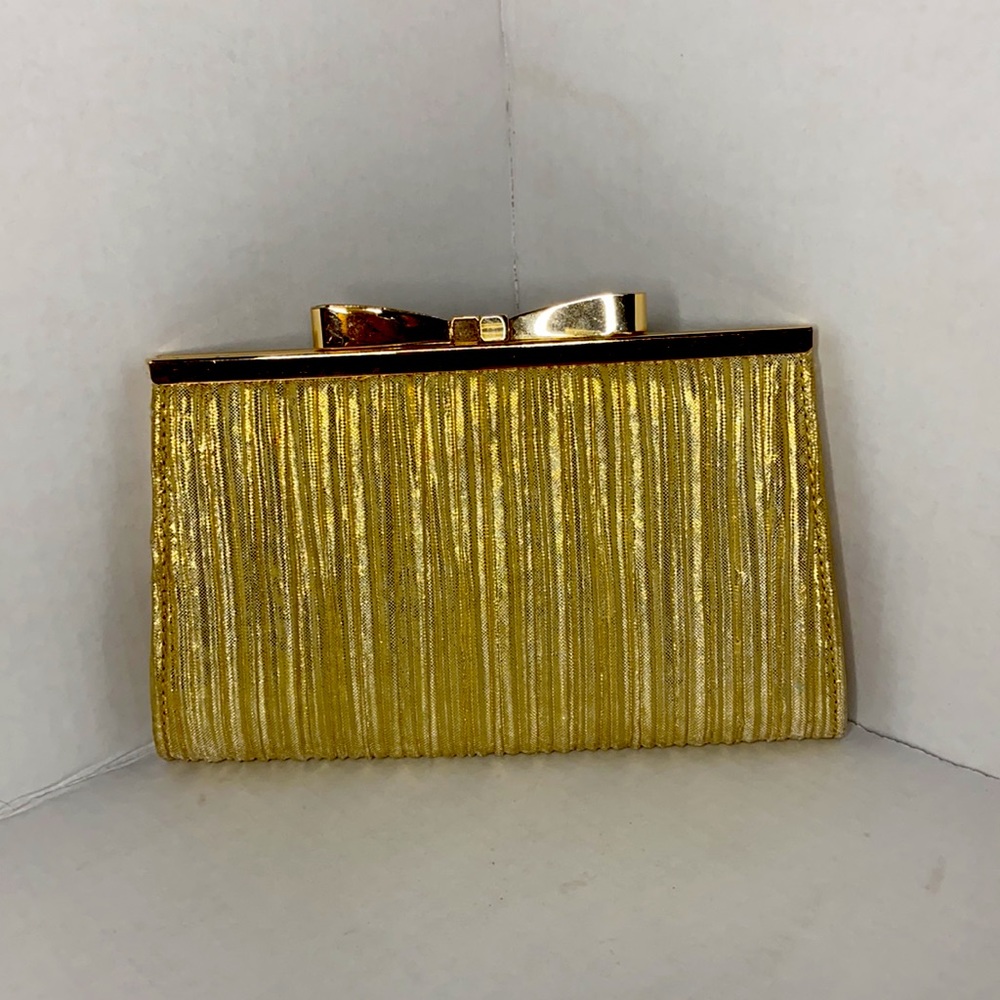 Classy Gold Clasp Wallet/Purse